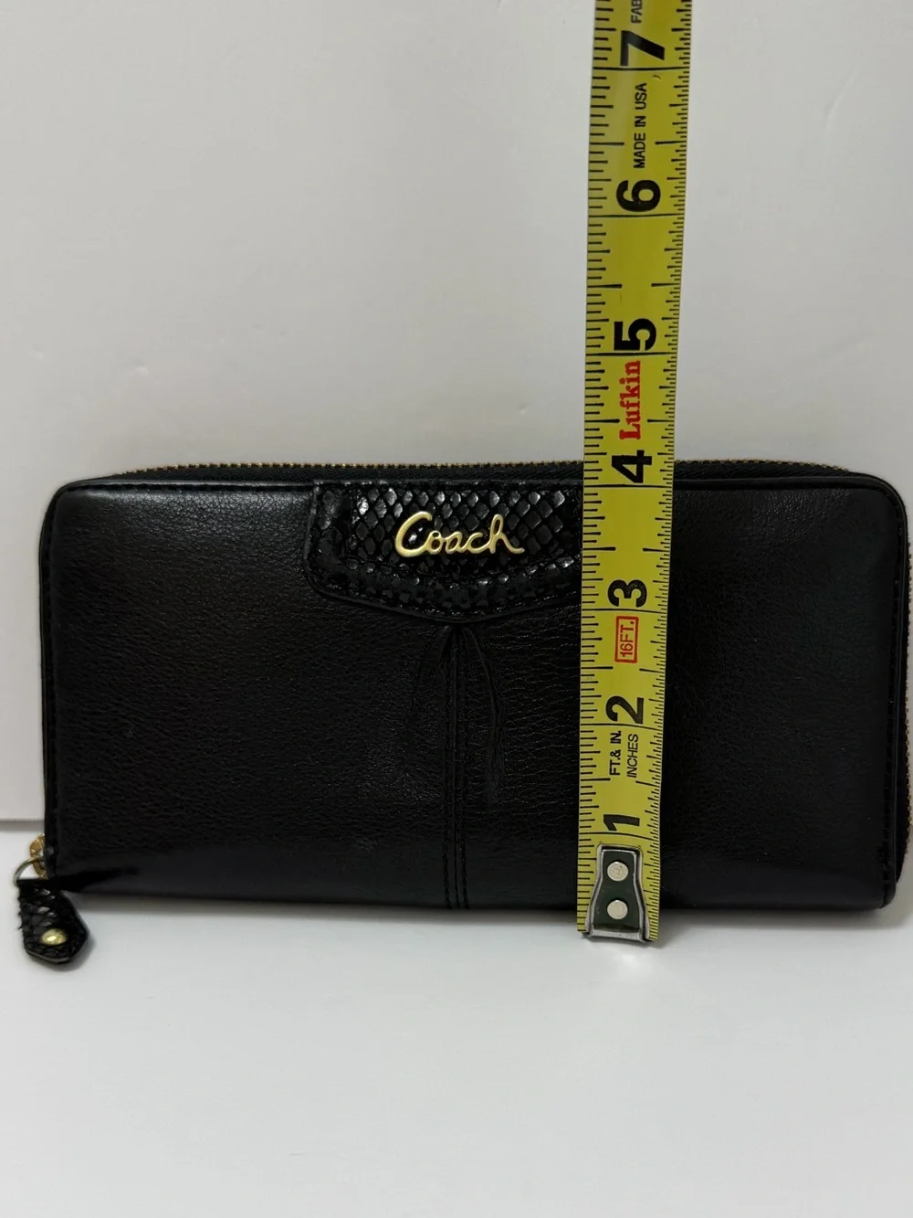 Coach Ashley Zip Around Accordion Leather Wallet Black
